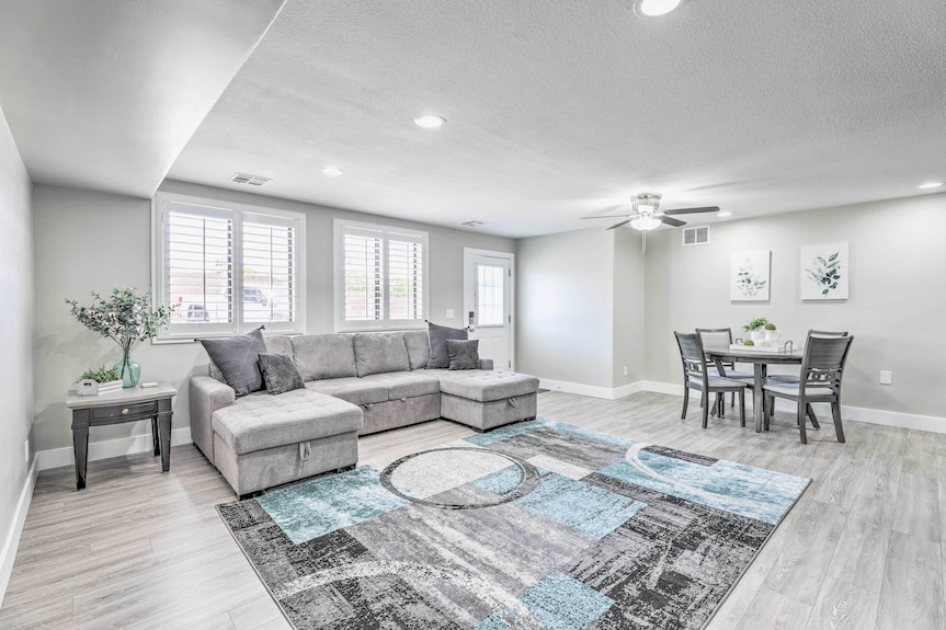 2 Mi To Dtwn Gilbert! Snowbird Escape W/ Pool - Gilbert, AZ