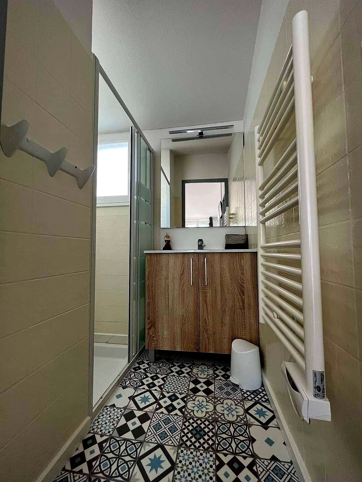 House 2 to 6 people 3 rooms in residence with swimming pools