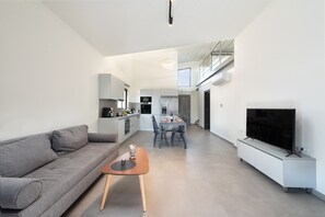 Fernseher