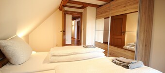 Vacation apartment at the moated castle (2)