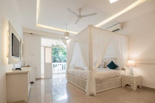 Deluxe-Zimmer, Balkon (Superior) | 1 Schlafzimmer, kostenloses WLAN, Bettwäsche