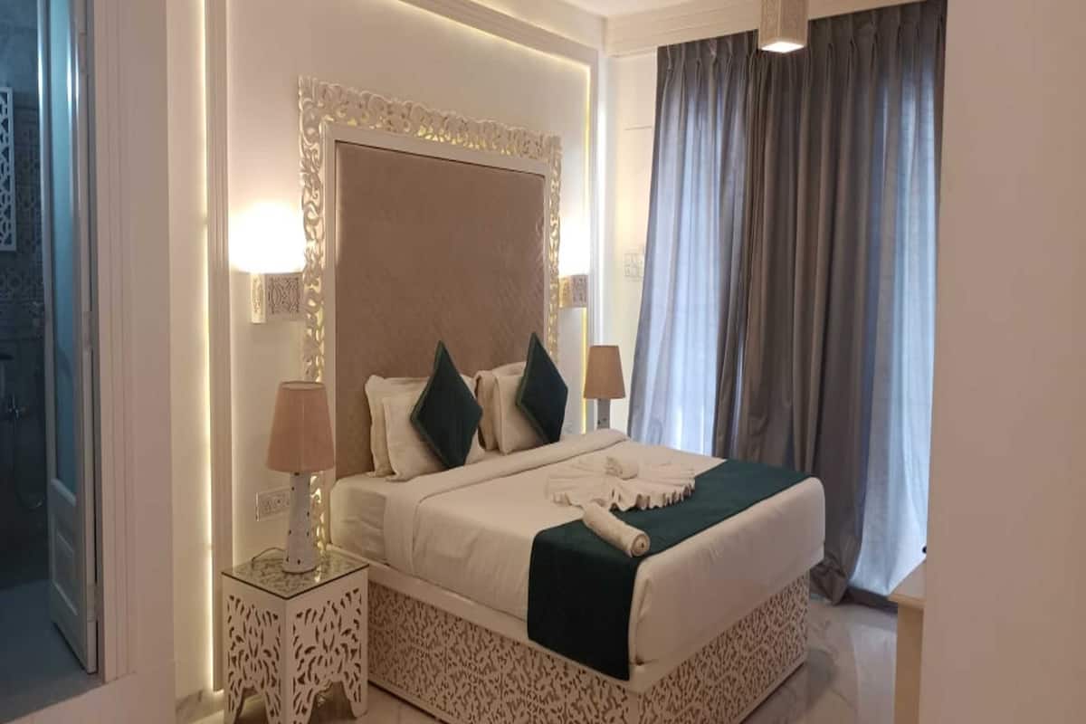 1 bedroom, free WiFi, bed sheets