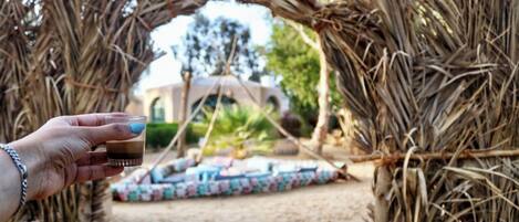 Habitación triple Deluxe | Terraza o patio