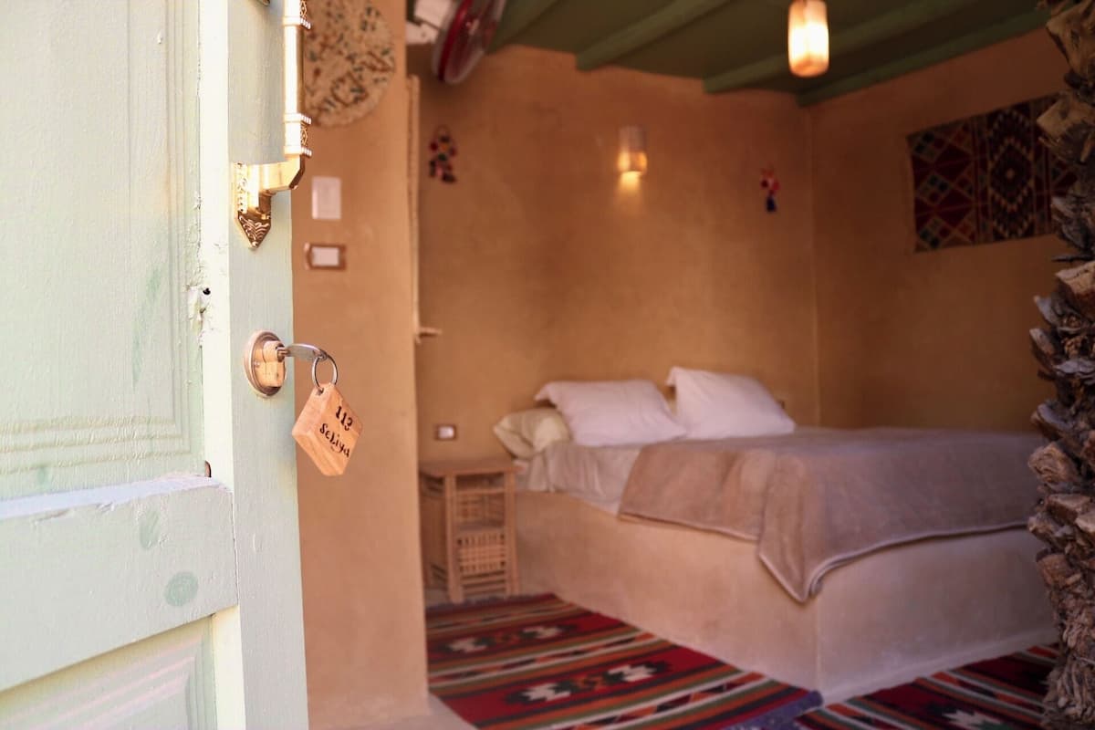 Deluxe eenpersoonskamer | Lakens van Egyptisch katoen, luxe beddengoed, geluiddichte muren
