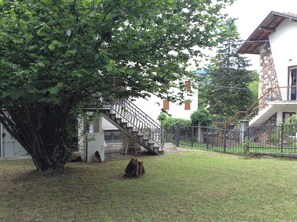 Property grounds - House (Rovegno)