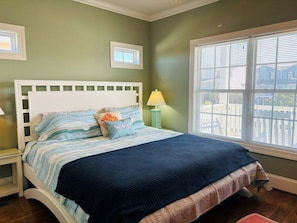 4 bedrooms, free WiFi, bed sheets