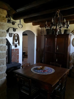 تناول الطعام