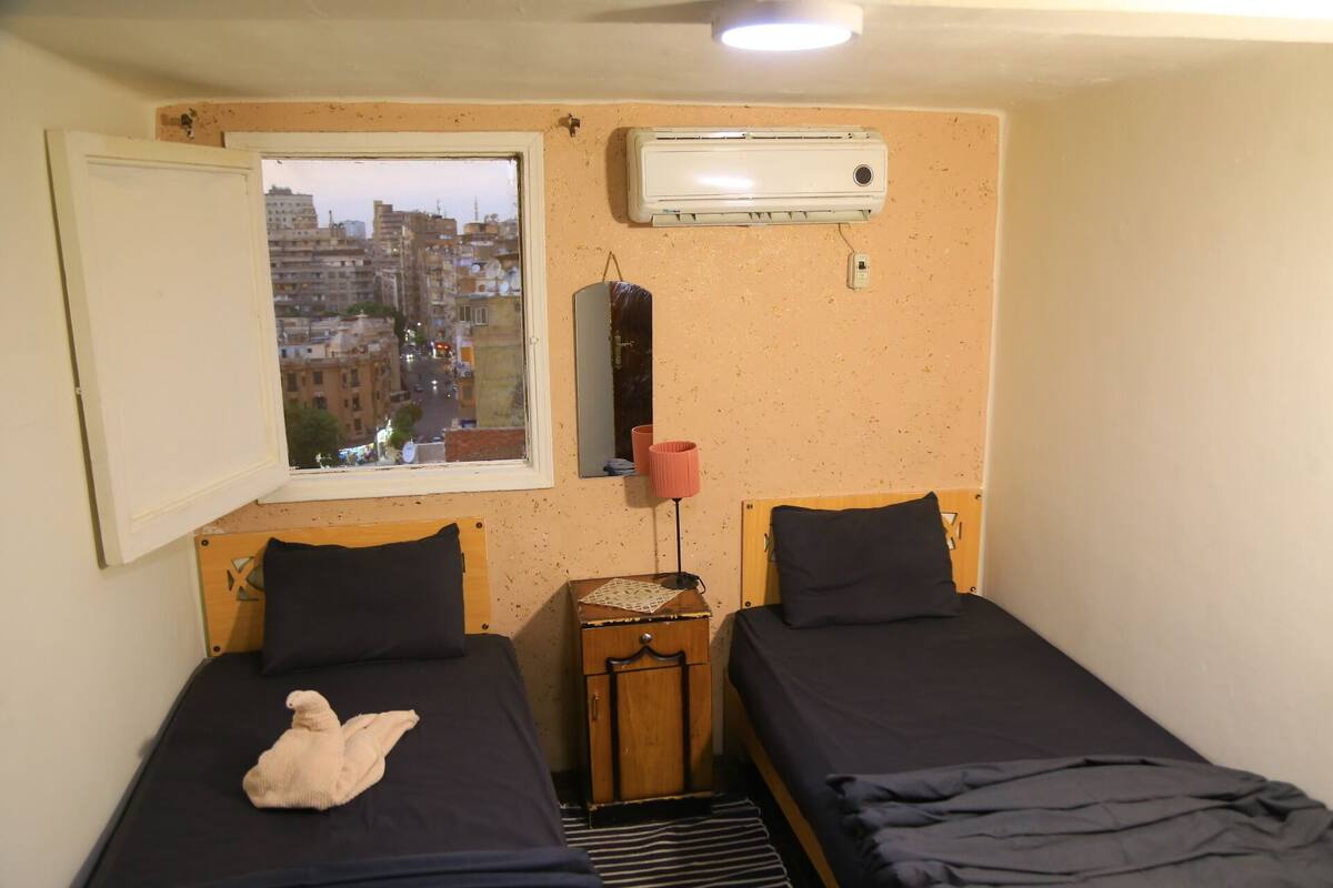 Standard Double or Twin Room, 1 Bedroom, Non Smoking, Shared Bathroom | Egyptian cotton sheets, premium bedding, pillowtop beds, blackout drapes