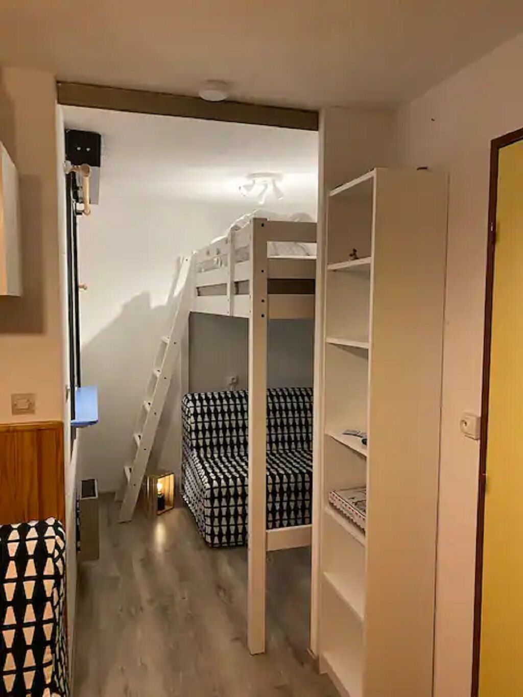 Charming apartment at the foot of the slopes of Lelex