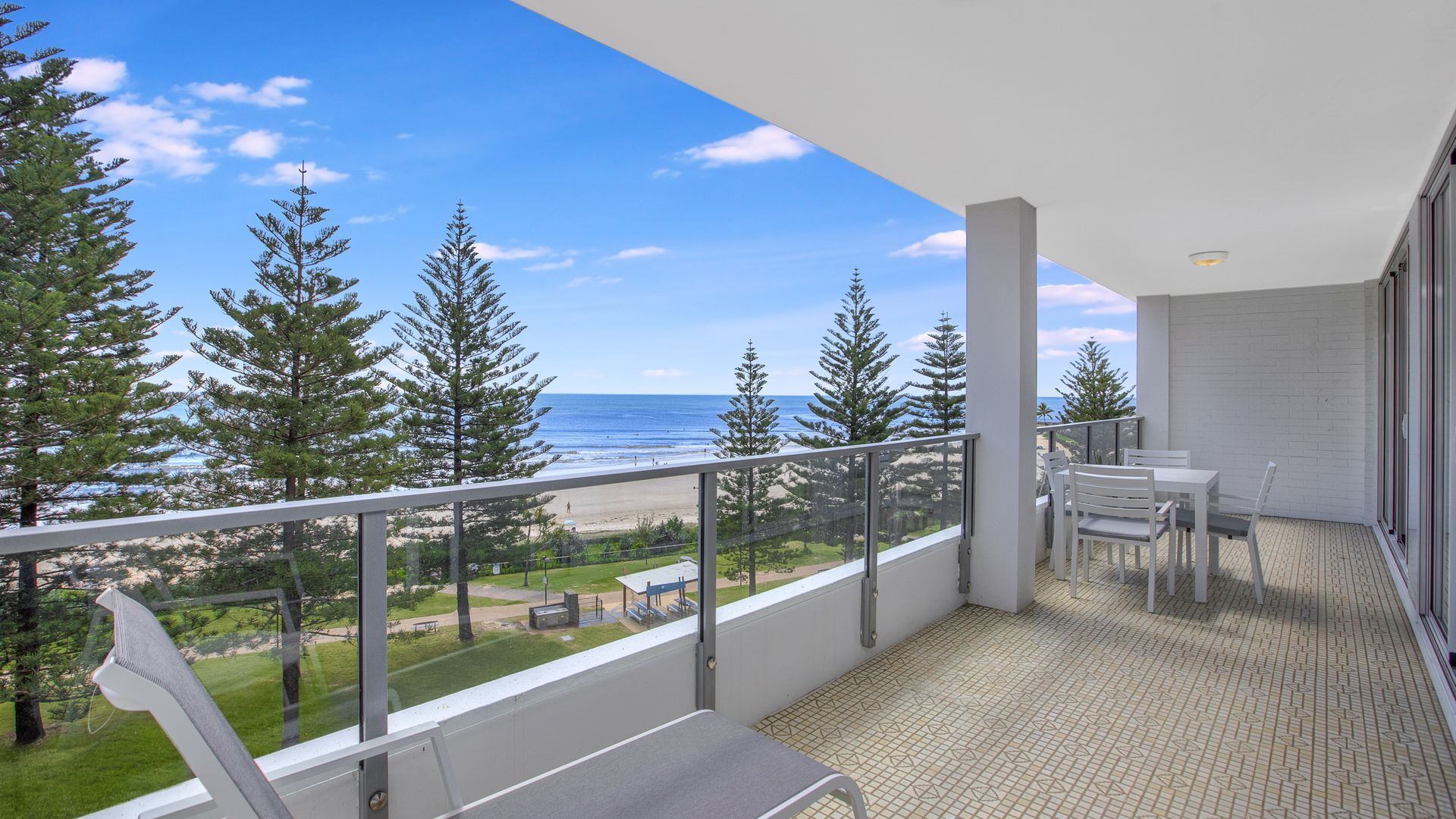 Rainbow Pacific Unit 16 - Wi-Fi Included