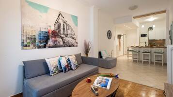 Comfort Apartment | Living area | 48-inch Smart TV with digital channels, TV, Netflix