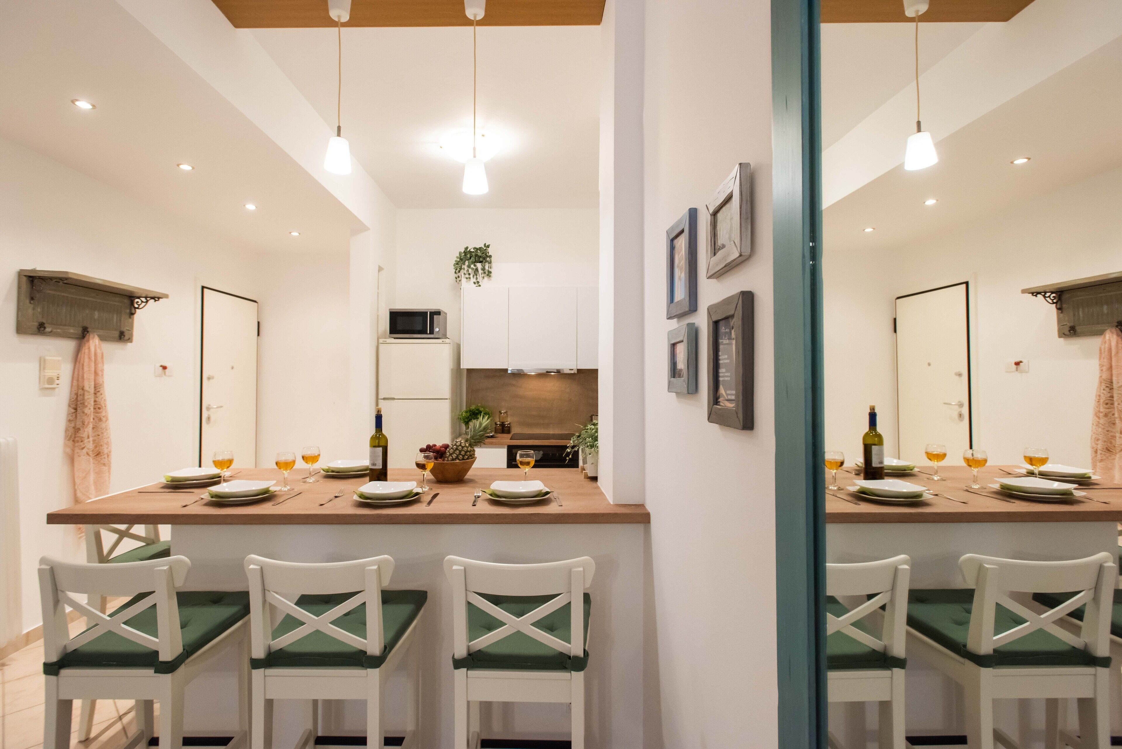 Comfort Apartment | Private kitchen | Full-sized fridge, microwave, oven, toaster