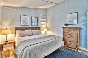 4 Schlafzimmer, Schreibtisch, Reisekinderbett, kostenloses WLAN