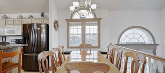 Just A Fluke: Private Pool, Hot Tub, 950 Ft to Beach Access