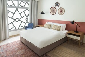 Studio | Zimmersafe, Schreibtisch, schallisolierte Zimmer, Bügeleisen/Bügelbrett