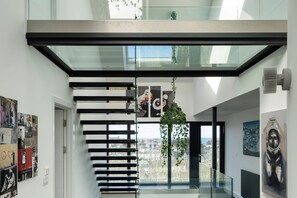Staircase - Uno - St Ives (St Ives)