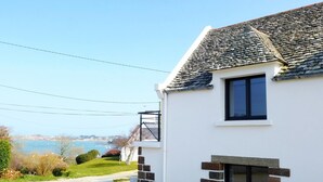 Exterior - Cottage in Plougasnou near Stunning Beaches (Plougasnou)