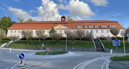 Hotel Týnec