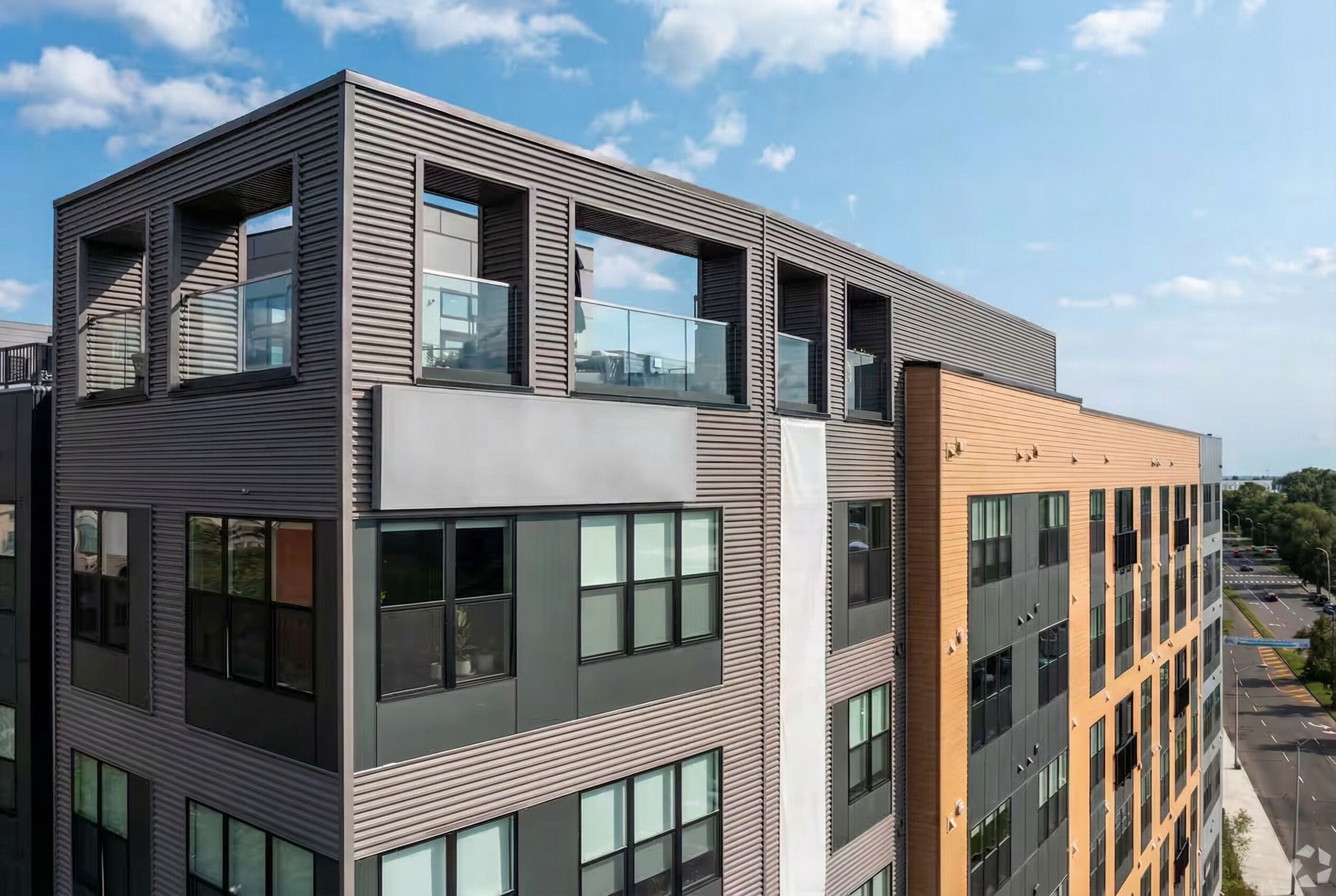 المنشأة من الخارج