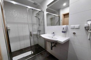 Shower, towels - Studio in Poland near Beach Promenade (Swinoujscie)