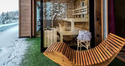 Kitzbüheler Almhütte mit privater Panoramasauna