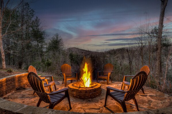 Property grounds - Fernhaven by Escape to Blue Ridge (Morganton)