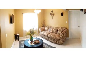 TV - Tranquil Park (Orange Bay)