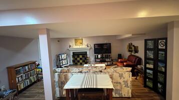 Televisor intel·ligent i llar de foc