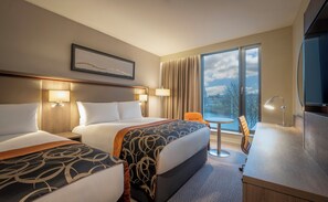 Deluxe Double & Single Room | In-room safe, desk, laptop workspace, free WiFi - Clayton Hotel Glasgow (Glasgow)