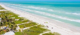 Two-Home Beach Stay, Palapa & Steps from The Beach