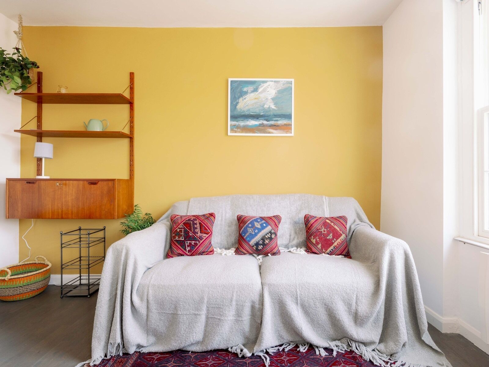 Pass the Keys | Beautiful Georgian flat near Oval