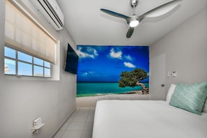 House (3 Bedrooms) | 3 bedrooms, desk, iron/ironing board