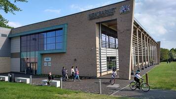 Apartamento, várias camas | 2 quartos, ferros/tábuas de passar roupa, Wi-Fi de cortesia