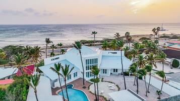 Villa (Multiple Bedrooms) | Property amenity
