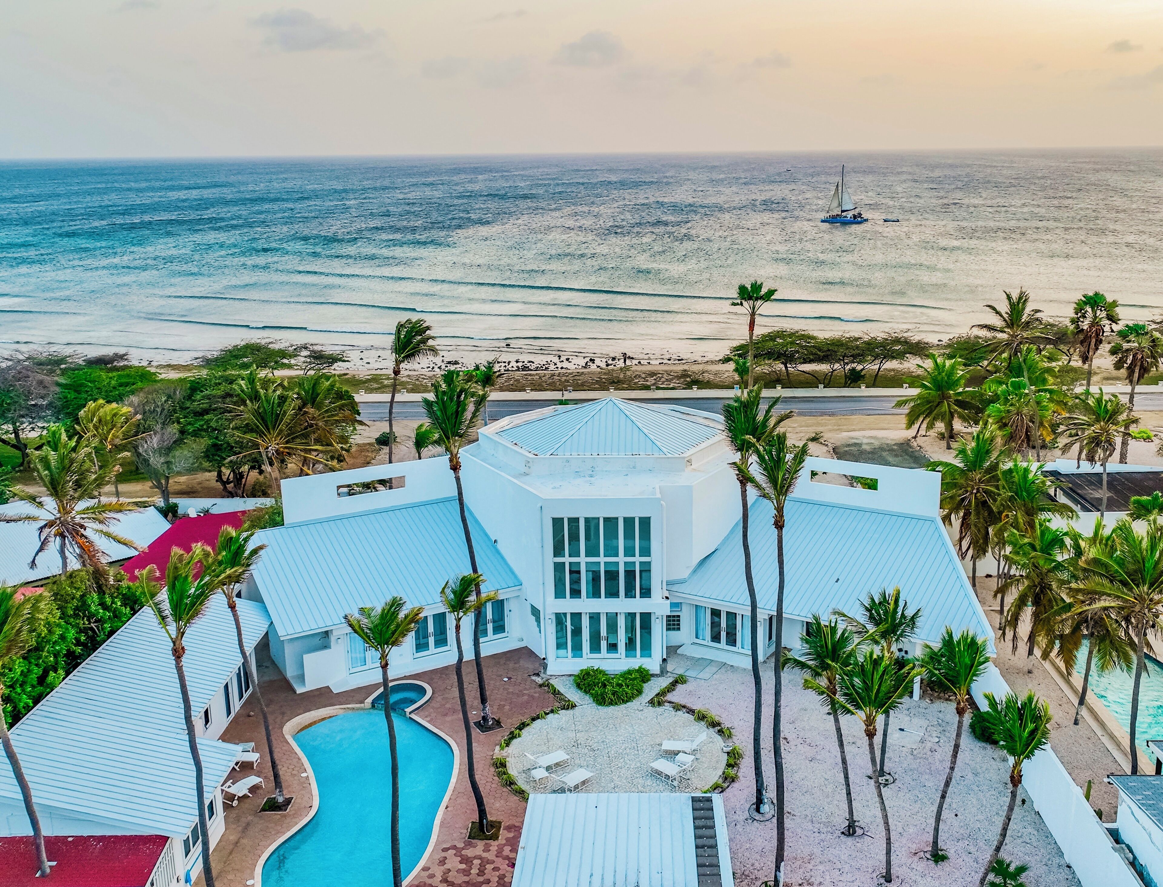 Villa (Multiple Bedrooms) | Front of property