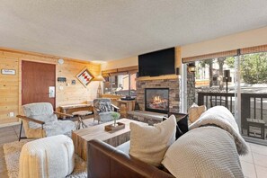 TV, fireplace - Pine Ridge 15A: Great Location - Onsite Hot Tub! (Breckenridge)