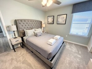 Desk, iron/ironing board, free WiFi, bed sheets - Kona Kottage - Private Pool/Spa, Resort Access! (Davenport)