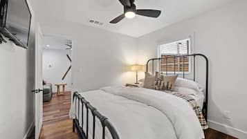 2 Schlafzimmer, Bügeleisen/Bügelbrett, Reisekinderbett, WLAN