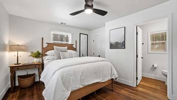3 bedrooms, iron/ironing board, travel cot, WiFi