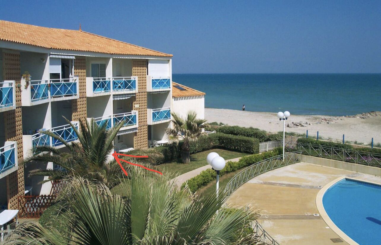 ☀️🏖Apartment on the Beach, Air Conditioning, Swimming Pool, wifi, tv, Netflix!