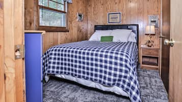 1 chambre, fer et planche Ă  repasser, Wi-Fi gratuit, draps fournis