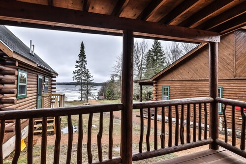 NEW! Charming cabin on Cisco Chain of Lakes