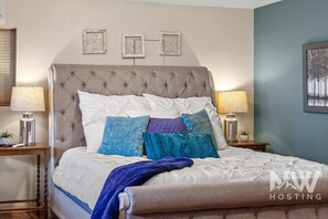 4 habitaciones, escritorio, tabla de planchar con plancha y wifi gratis 