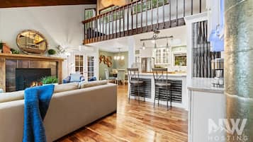 TV, fireplace, books, offices