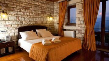 Standard Room, Balcony | Blackout drapes, soundproofing, free cribs/infant beds, free WiFi