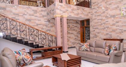 Fort Heights Home