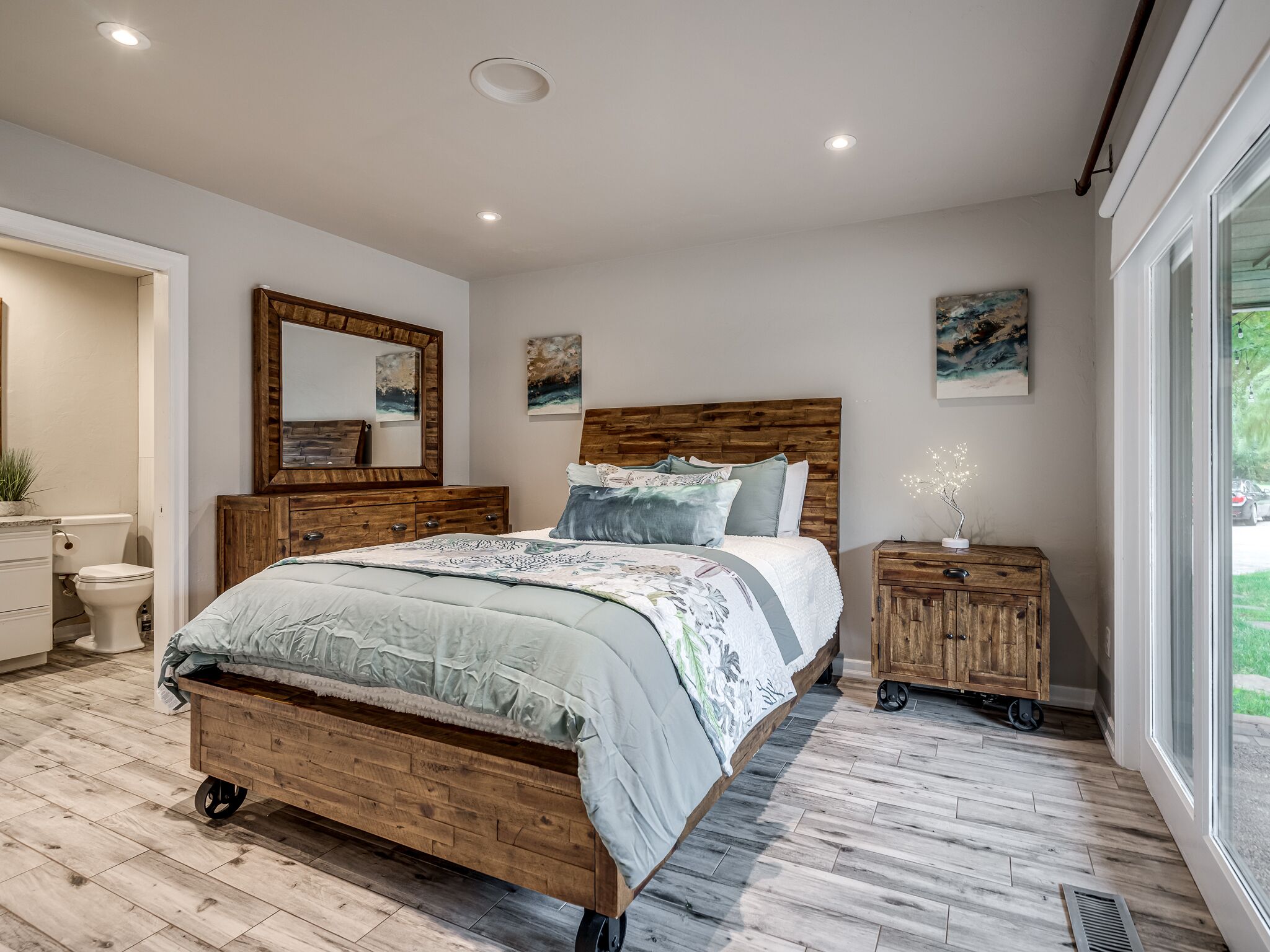 1 多间卧室、WiFi、床单