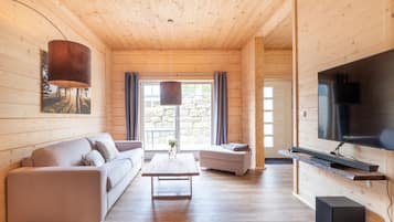 Comfort Condo | Living area
