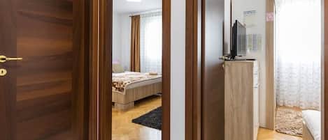 Deluxe appartement | Individueel gedecoreerd, een strijkplank/strijkijzer, gratis wifi