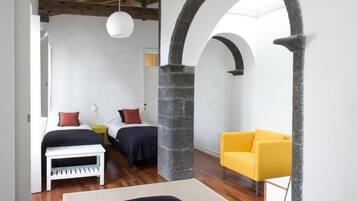 Superior Triple Room, Private Bathroom | Individually decorated, blackout curtains, free WiFi, bed sheets